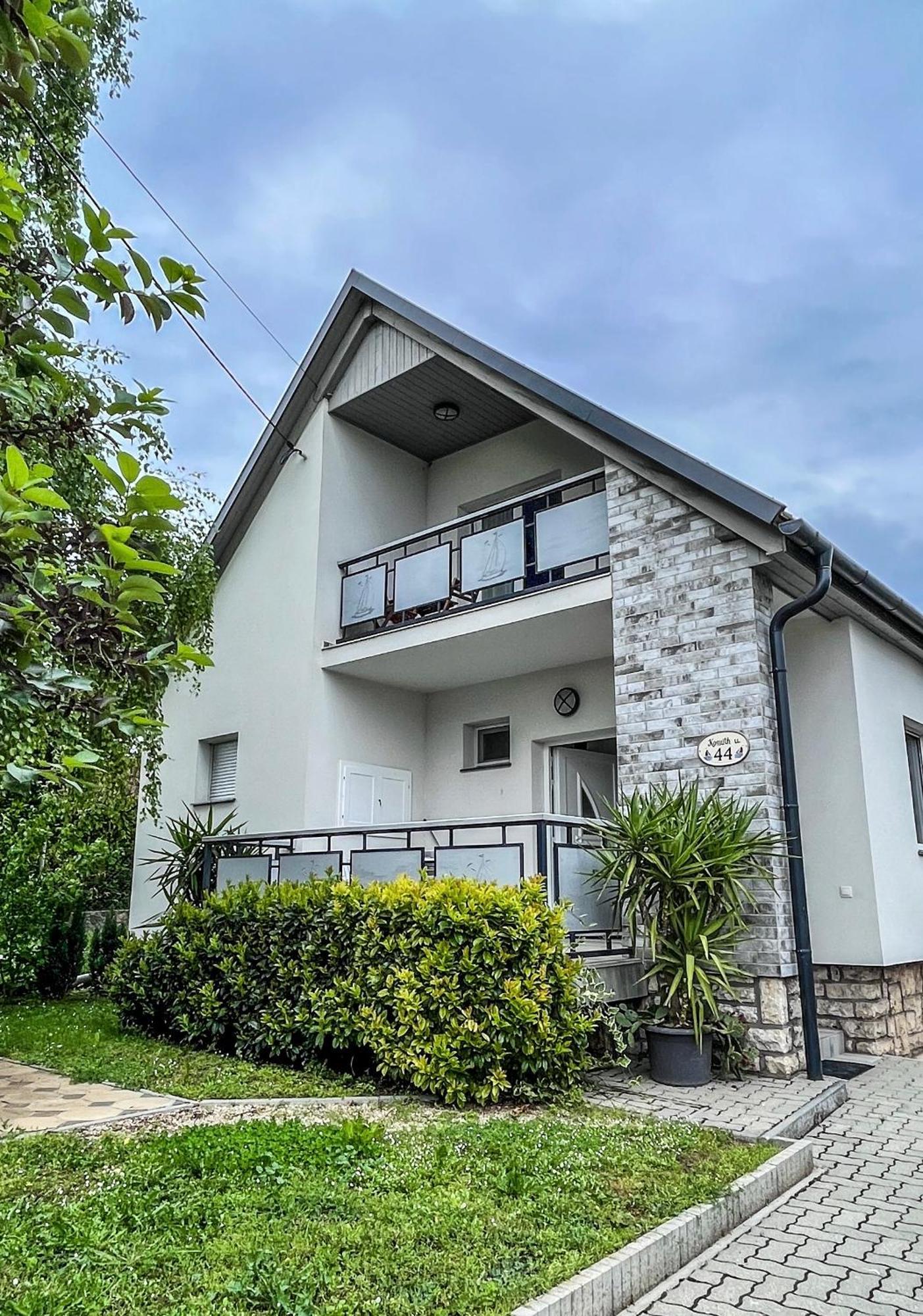 Kekszalag Vendeghaz Apartment Tihany Exterior photo